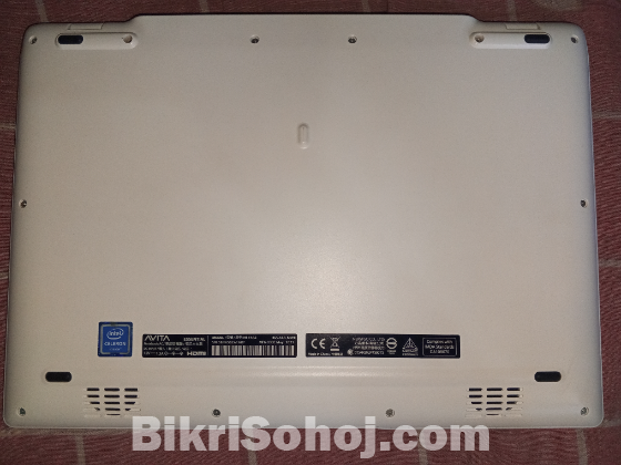 AVITA 4 GB 128 GB SSD